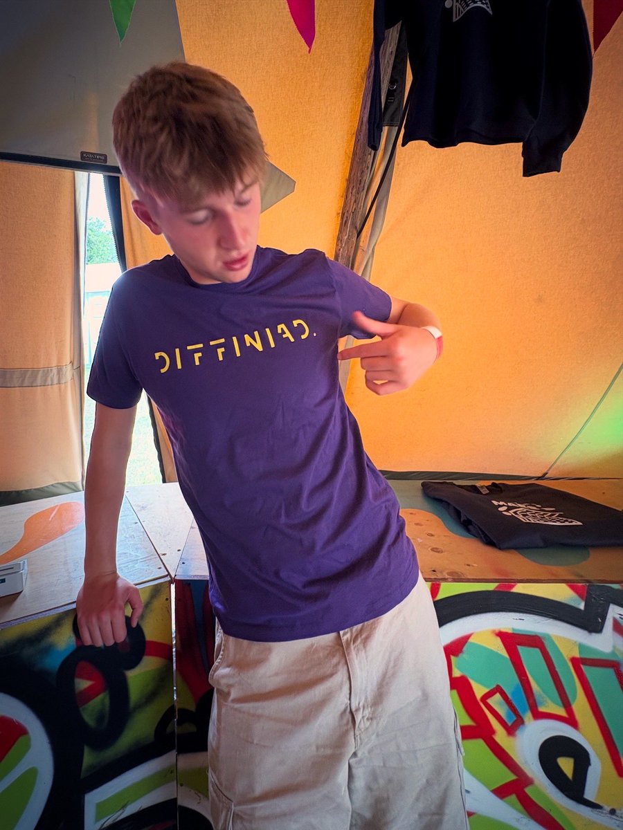 DIFFINIAD tweet media