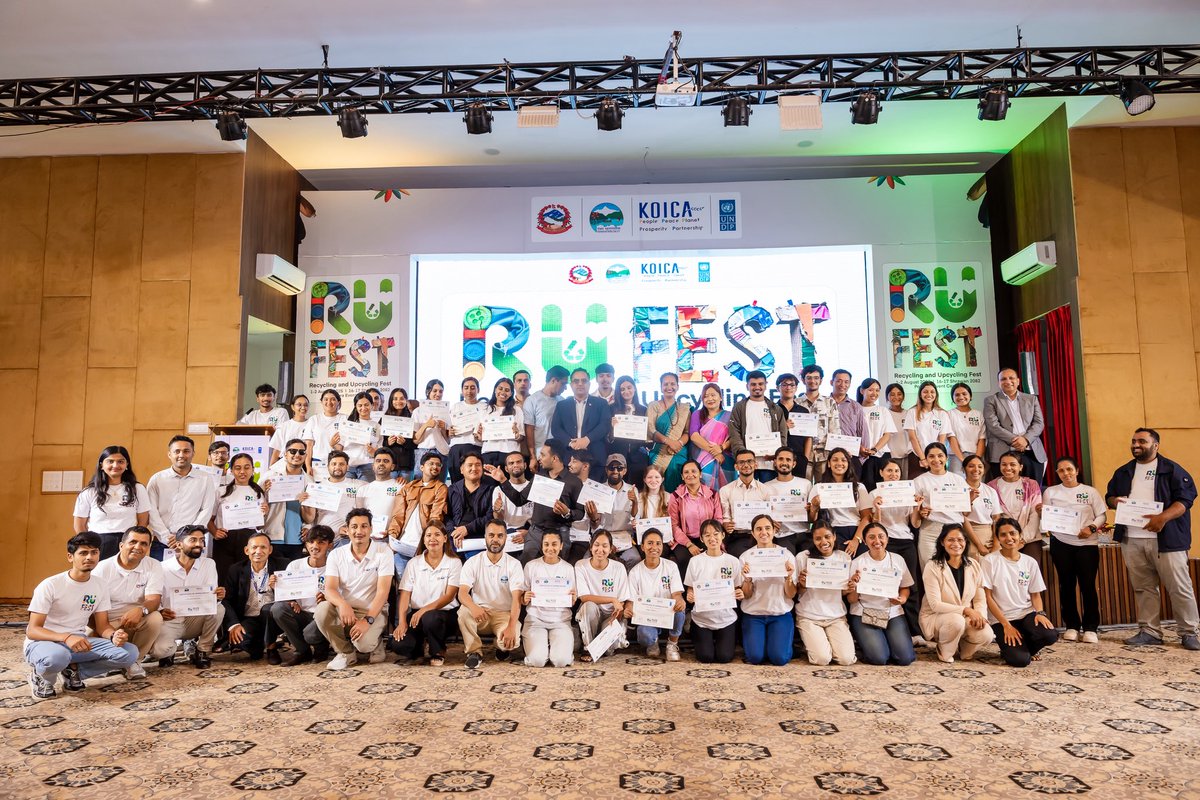 UNDP in Nepal (@undpnepal) on Twitter photo Hon. Bhagwati Neupane, <a href="/mofaganepal/">सङ्घीय मामिला तथा सामान्य प्रशासन मन्त्रालय</a> visited #RUFest2025!
At the fest organised by <a href="/pokharamun/">पोखरा महानगरपालिका</a> and supported by <a href="/UNDPNepal/">UNDP in Nepal</a> & <a href="/KOICA_ICC/">KOICA.ICC</a> she explored recycled innovations by green entrepreneurs, calling it a model for cities across Nepal—managing waste while creating green jobs. Hon. Bhagwati Neupane, <a href="/mofaganepal/">सङ्घीय मामिला तथा सामान्य प्रशासन मन्त्रालय</a> visited #RUFest2025!
At the fest organised by <a href="/pokharamun/">पोखरा महानगरपालिका</a> and supported by <a href="/UNDPNepal/">UNDP in Nepal</a> & <a href="/KOICA_ICC/">KOICA.ICC</a> she explored recycled innovations by green entrepreneurs, calling it a model for cities across Nepal—managing waste while creating green jobs.