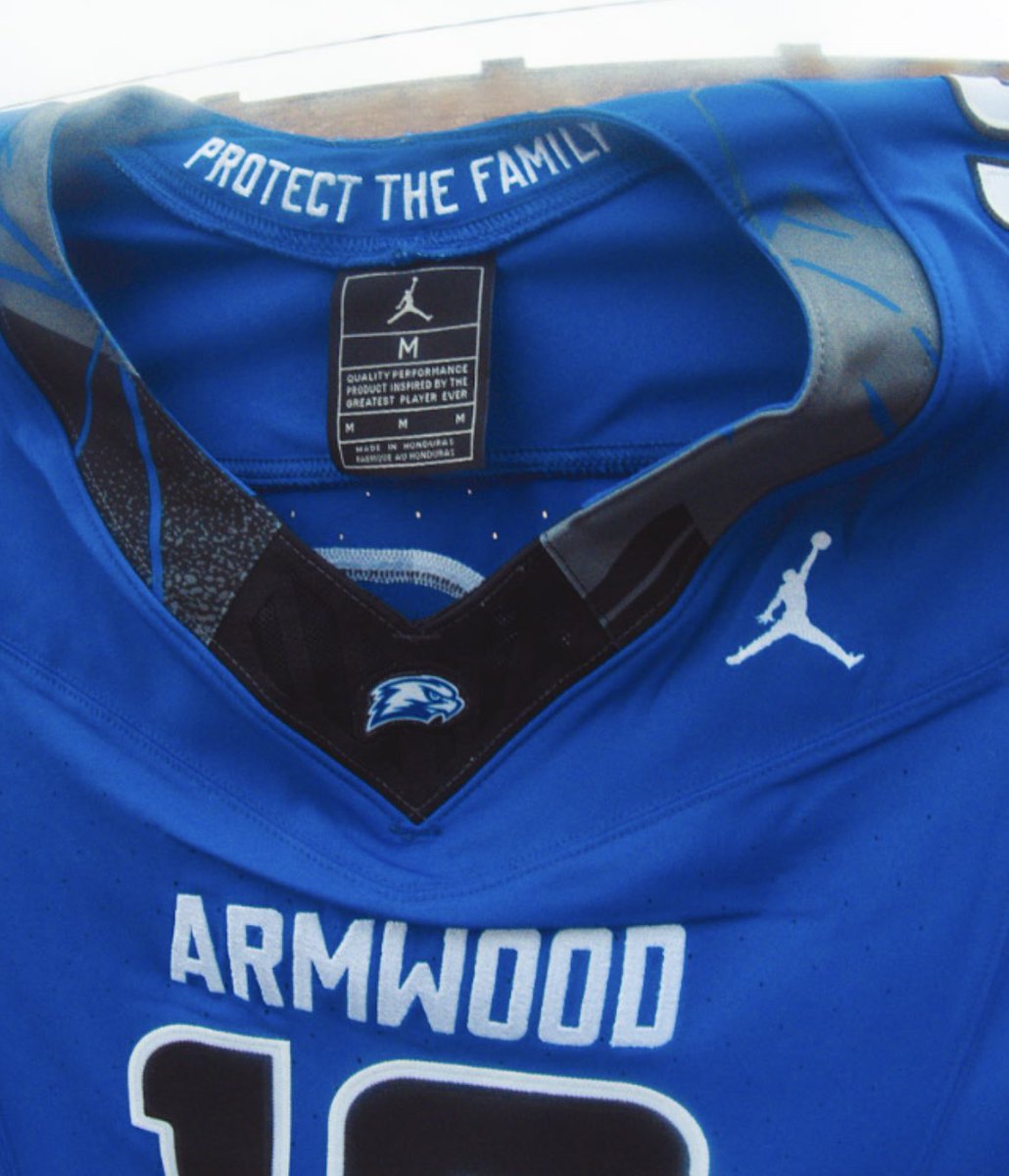 Coach_Davis (@coach_edavis) on Twitter photo JUMPMAN all around the city! #Jordan #Jumpman #Tampa #Armwood #813 #ProtectTheFamily <a href="/RhysBrush/">Rhys Brush</a> <a href="/milenasavich/">Milena Savich</a> <a href="/_humble0/">D’Montae “Chico” Tims</a> JUMPMAN all around the city! #Jordan #Jumpman #Tampa #Armwood #813 #ProtectTheFamily <a href="/RhysBrush/">Rhys Brush</a> <a href="/milenasavich/">Milena Savich</a> <a href="/_humble0/">D’Montae “Chico” Tims</a>