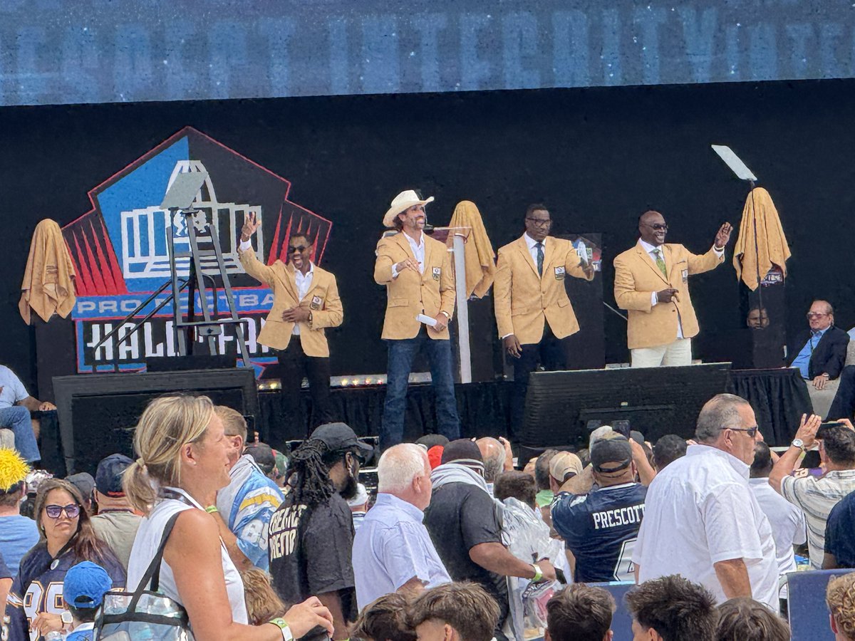 Jack Berney (@jackberneytv) on Twitter photo Happy enshrinement day from Canton. Eric Allen, Jared Allen, Antonio Gates, and Sterling Sharpe officially take their place in the Pro Football Hall of Fame this afternoon. I’ll have a story on today’s enshrinement tonight on <a href="/SpectrumNews1OH/">Spectrum News 1 OH</a>. Happy enshrinement day from Canton. Eric Allen, Jared Allen, Antonio Gates, and Sterling Sharpe officially take their place in the Pro Football Hall of Fame this afternoon. I’ll have a story on today’s enshrinement tonight on <a href="/SpectrumNews1OH/">Spectrum News 1 OH</a>.