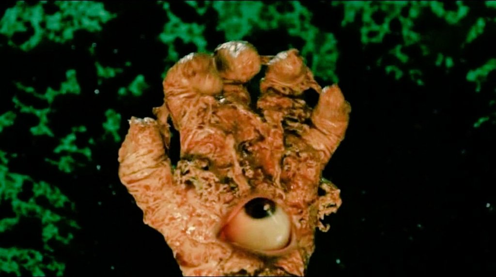 #horror #gorefest #movies
THE MILDEW FROM PLANET XONADER (2015)
and not even Bathroom Vim can save us.
An alien killer fungus leaks out in a secret bio-weapons facility and as it turns out this is No Country for Mold Men.
(Take a moment, it'll grow on you)