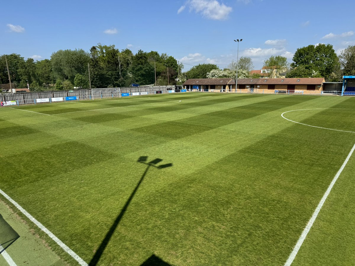 Justin (@grasslad) on Twitter photo Really pleased with today carpet, even more so when the Gaffa <a href="/KieranAmos/">Kieran Amos</a> smashes it into the next round of the <a href="/EmiratesFACup/">Emirates FA Cup</a> with a healthy 5-2 win 👏🏼👏🏼
#smashingit #welldoneguys #nextround Really pleased with today carpet, even more so when the Gaffa <a href="/KieranAmos/">Kieran Amos</a> smashes it into the next round of the <a href="/EmiratesFACup/">Emirates FA Cup</a> with a healthy 5-2 win 👏🏼👏🏼
#smashingit #welldoneguys #nextround