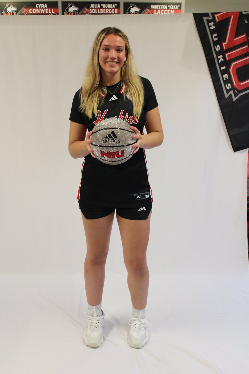 Grace Lee tweet media