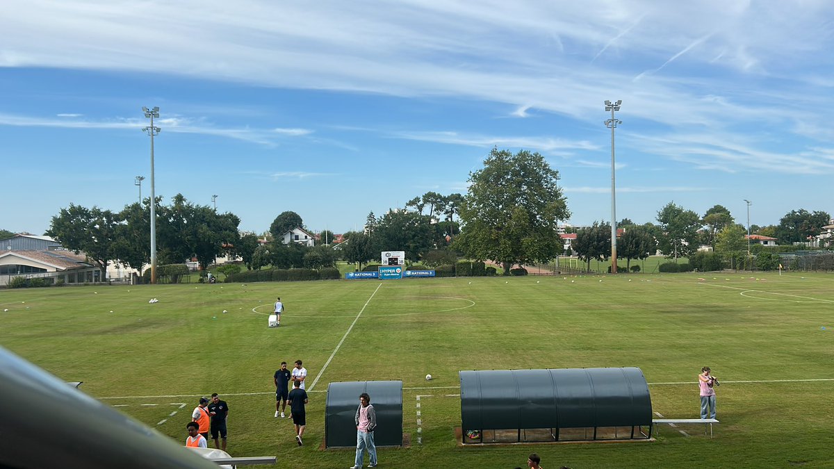 Kop33 (@lekopdu33) on Twitter photo En place rendez vous à 20h00 pour suivre la rencontre en live 💙🤍 <a href="/girondins/">FC Girondins de Bordeaux</a> En place rendez vous à 20h00 pour suivre la rencontre en live 💙🤍 <a href="/girondins/">FC Girondins de Bordeaux</a>