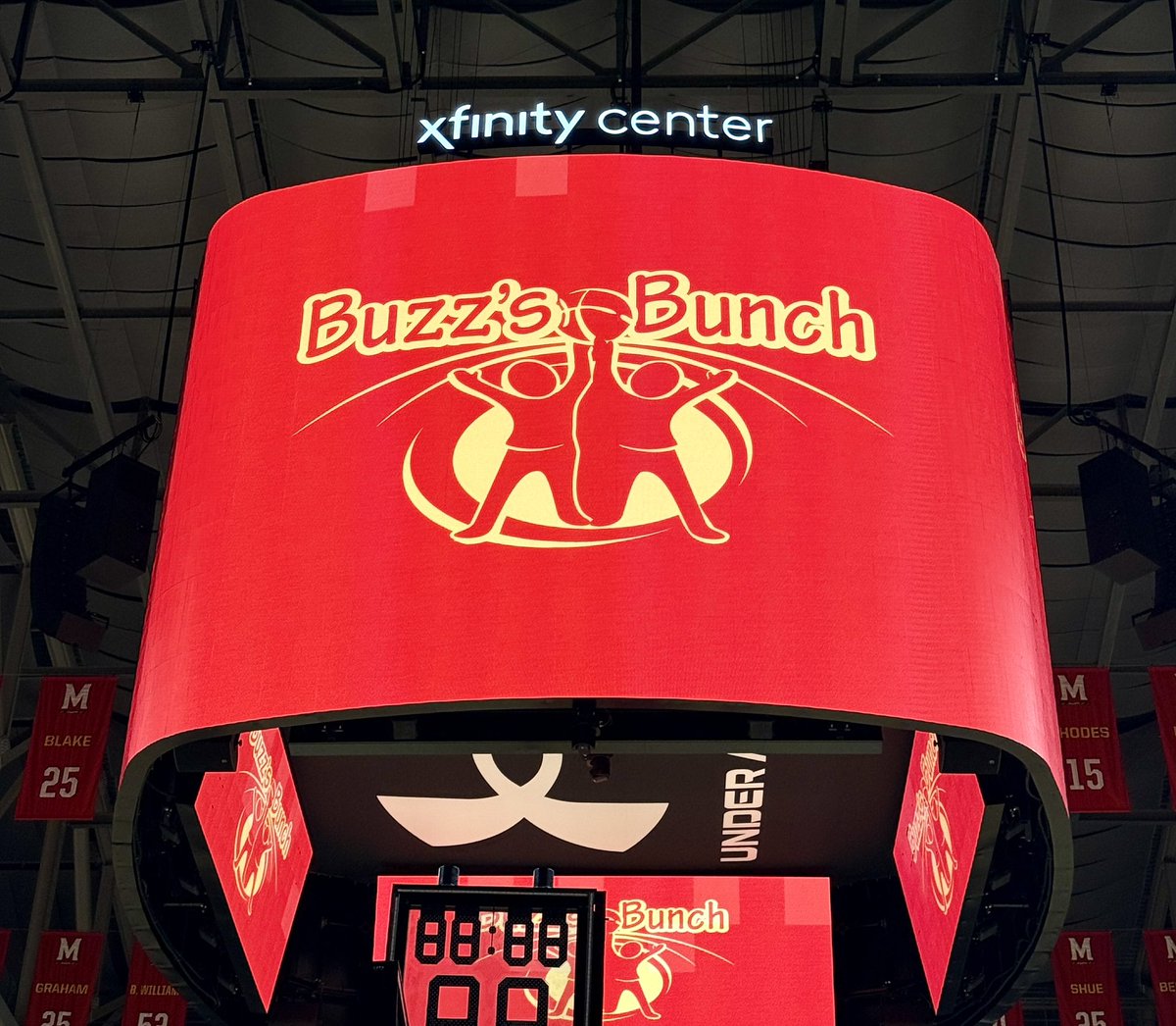 Buzz Williams (@teamcoachbuzz) on Twitter photo My FAVORITE 📆 day of the year ‼️
Grateful to everyone who has been a part of the organization the last 1️⃣8️⃣years, & special thanks to those who helped make our 1️⃣st camp <a href="/TerrapinHoops/">Maryland Men’s Basketball</a> perfect today🙌🏿 My FAVORITE 📆 day of the year ‼️
Grateful to everyone who has been a part of the organization the last 1️⃣8️⃣years, & special thanks to those who helped make our 1️⃣st camp <a href="/TerrapinHoops/">Maryland Men’s Basketball</a> perfect today🙌🏿