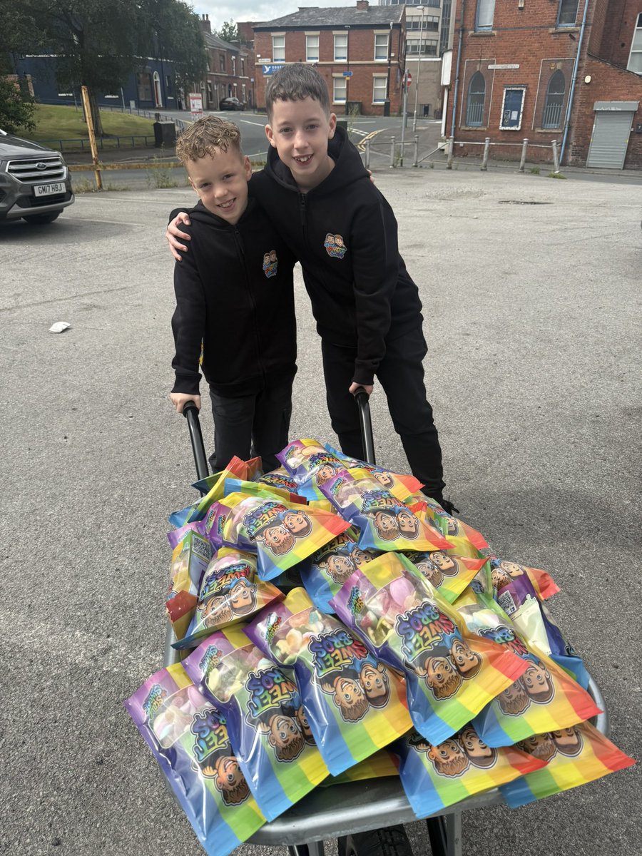 Ryan Hughes tweet media