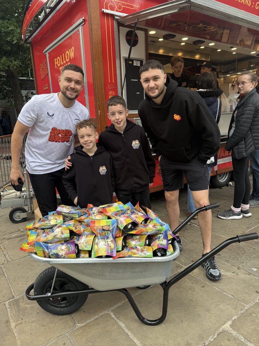 Ryan Hughes tweet media