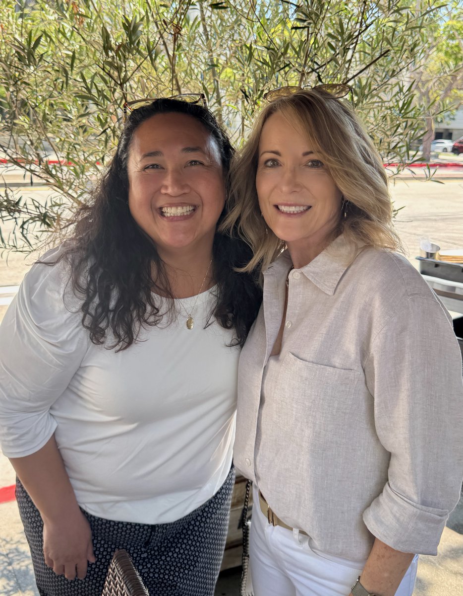 So great having lunch with this fantastic, smart, beautiful friend - thanks for making time to meet up Ruby!  #culvercity