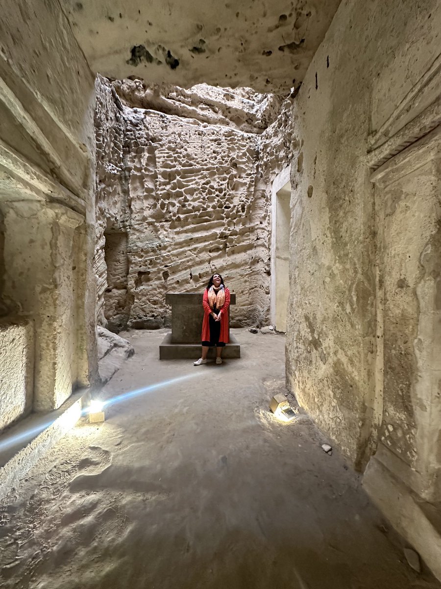 bettanyhughes's tweet image. 10 mins to go before #ancient #Egyptian adventures on #Channel5 X
