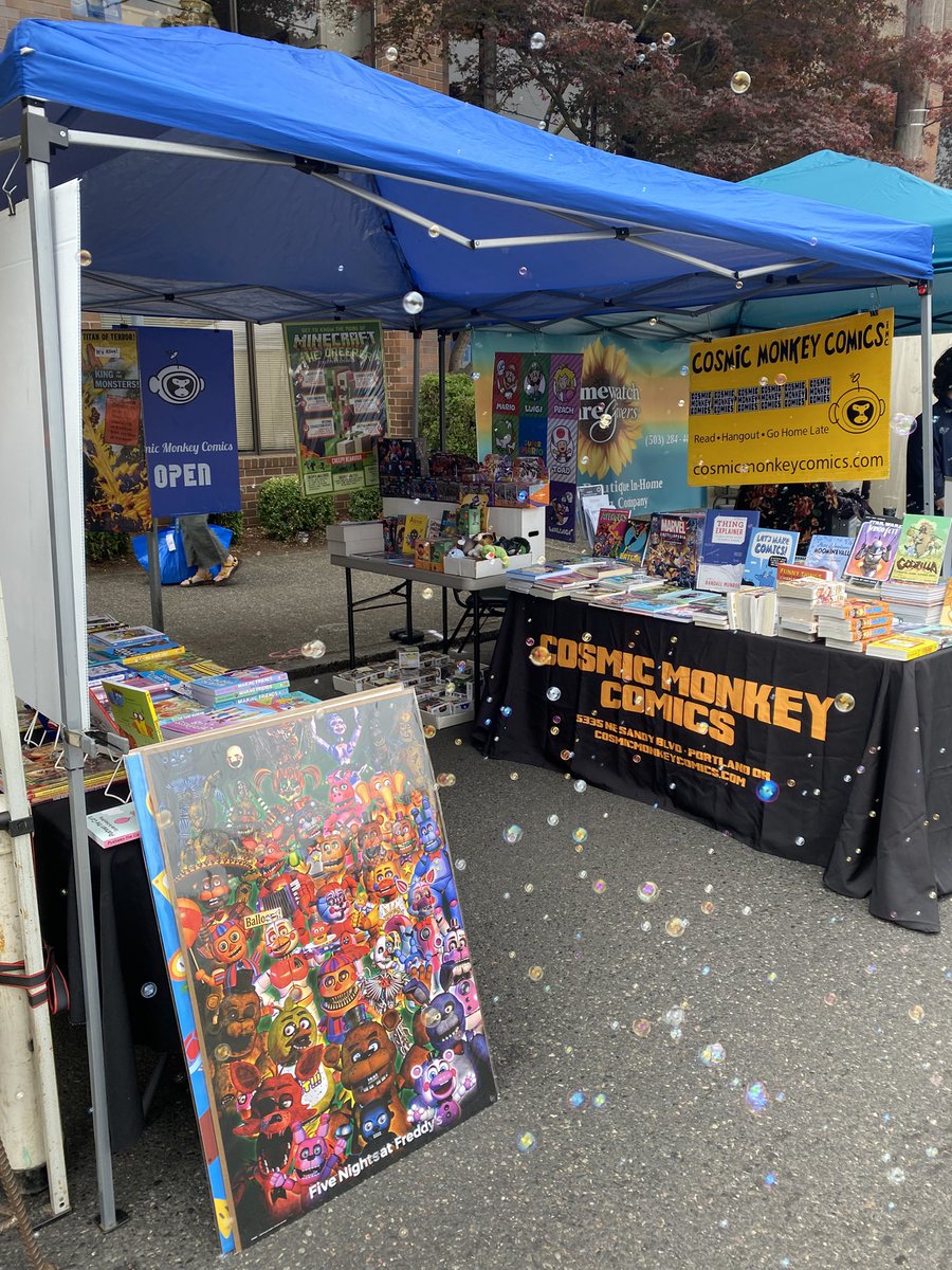 We're set up at the Freemont Fest today, both 53 #beaumont #freemontfest  #pdxcomics #portlandcomicbookstore #takingcomicstothestreet #readmore #readcomics