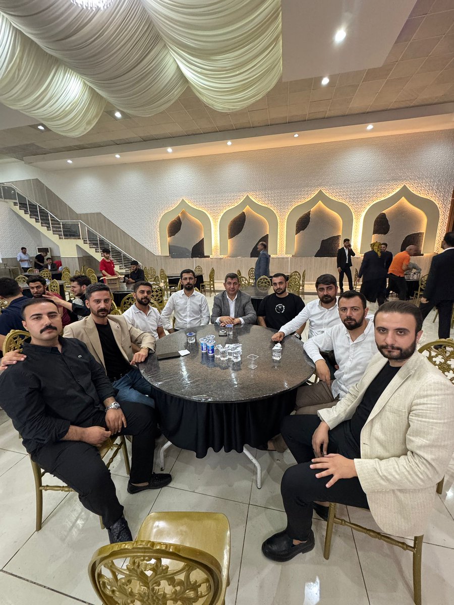 Av.Cemal Ersin AKPİRİNÇ kardeşinizin Düğün Merasimine Katıldık. Çiftçimize Bir Ömür boyu mutluluklar diliyorum.