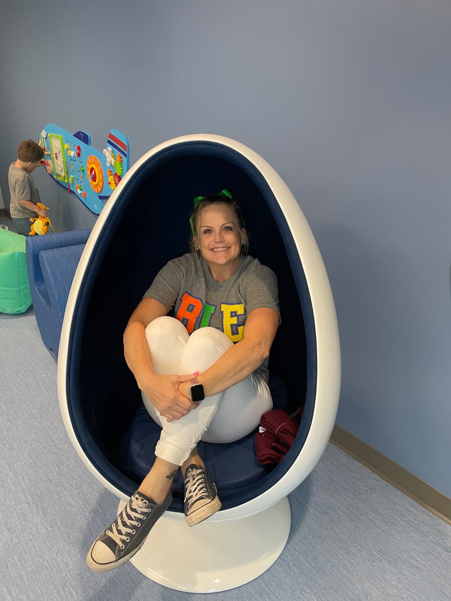 Tonya-Lynn Page🩷 (@mrspage80) on Twitter photo Loved exploring our new FL room at Borchert Loop Elementary 🚀 #ToExcellenceandBeyond <a href="/BorchertLoop/">Borchert Loop Elementary</a> Loved exploring our new FL room at Borchert Loop Elementary 🚀 #ToExcellenceandBeyond <a href="/BorchertLoop/">Borchert Loop Elementary</a>
