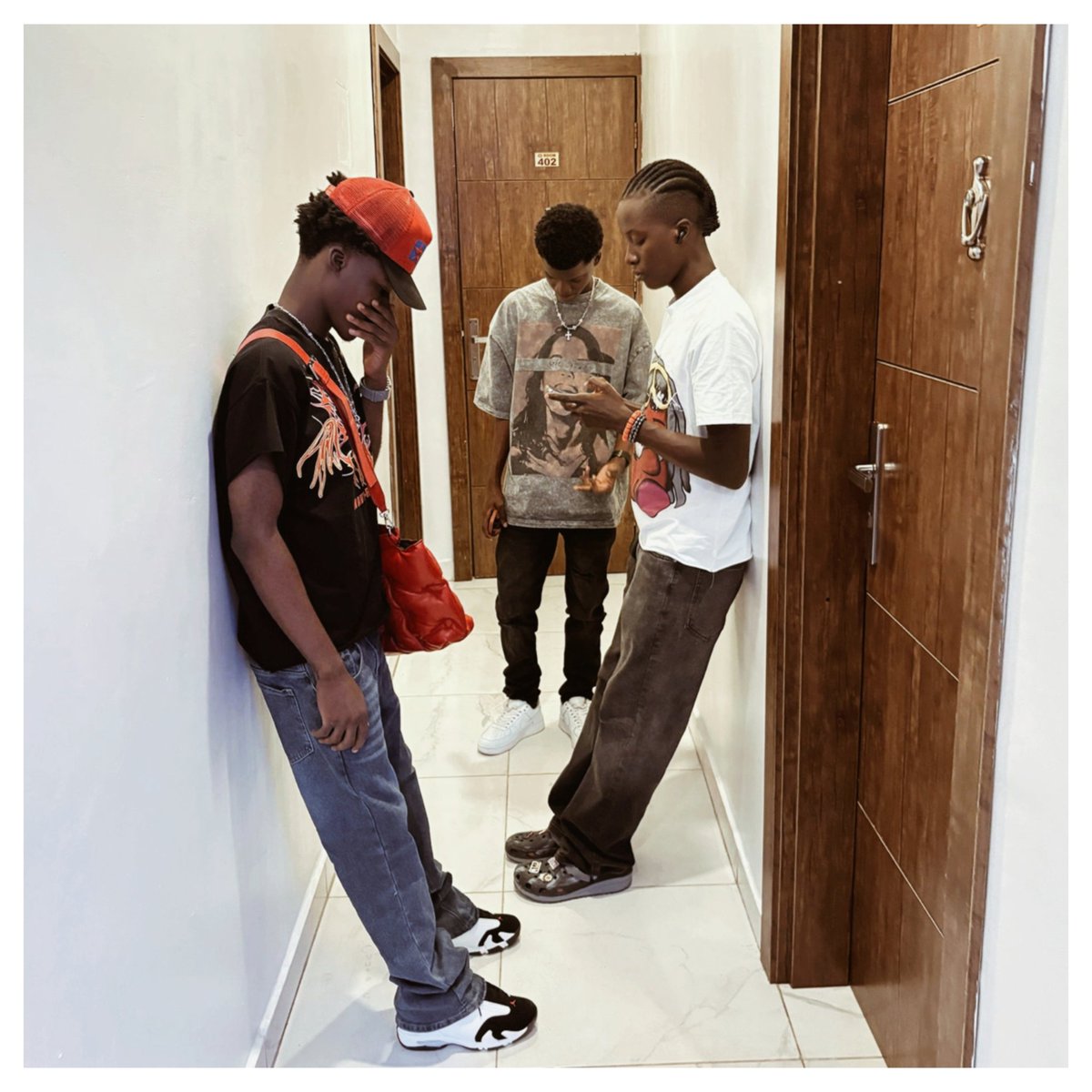 Feyish0la's tweet image. Baddest in the fvcking room🤎🧸
#2HE