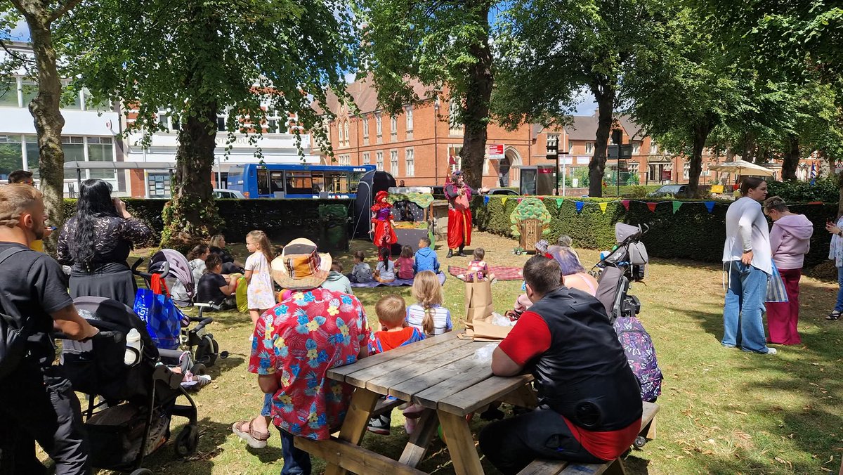 Bill Hartnett Cllr, North Ward. Redditch (@billhartnett1) on Twitter photo Attended our councillors surgery with Councillor Monica Stringfellow <a href="/MagpieMon/">Monica Stringfellow</a> we were joined by Councillors Cllr Juliet Barker Smith, Ian Woodall David Munro then across to the Bandstand :- music, food and stalls in glorious sunshine. Thank you Sue Yeng and Joanna Bussey Attended our councillors surgery with Councillor Monica Stringfellow <a href="/MagpieMon/">Monica Stringfellow</a> we were joined by Councillors Cllr Juliet Barker Smith, Ian Woodall David Munro then across to the Bandstand :- music, food and stalls in glorious sunshine. Thank you Sue Yeng and Joanna Bussey