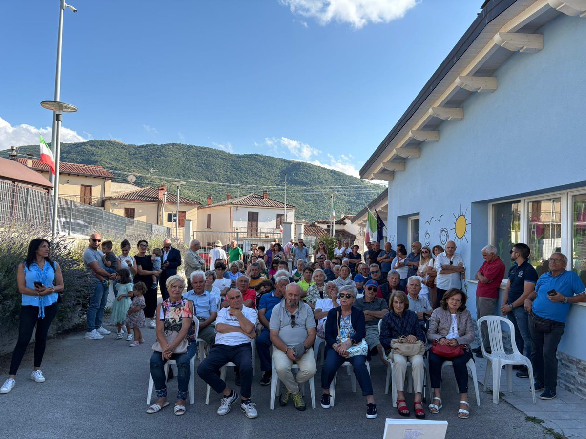 Oggi alla presentazione del libro “I militi di Capitignano nelle guerre del Novecento”, che restituisce memoria e identità ai soldati e alla comunità.
Valorizzare la storia locale significa trasmettere ai giovani il senso della pace e della solidarietà.
#memoria #cultura #abruzzo