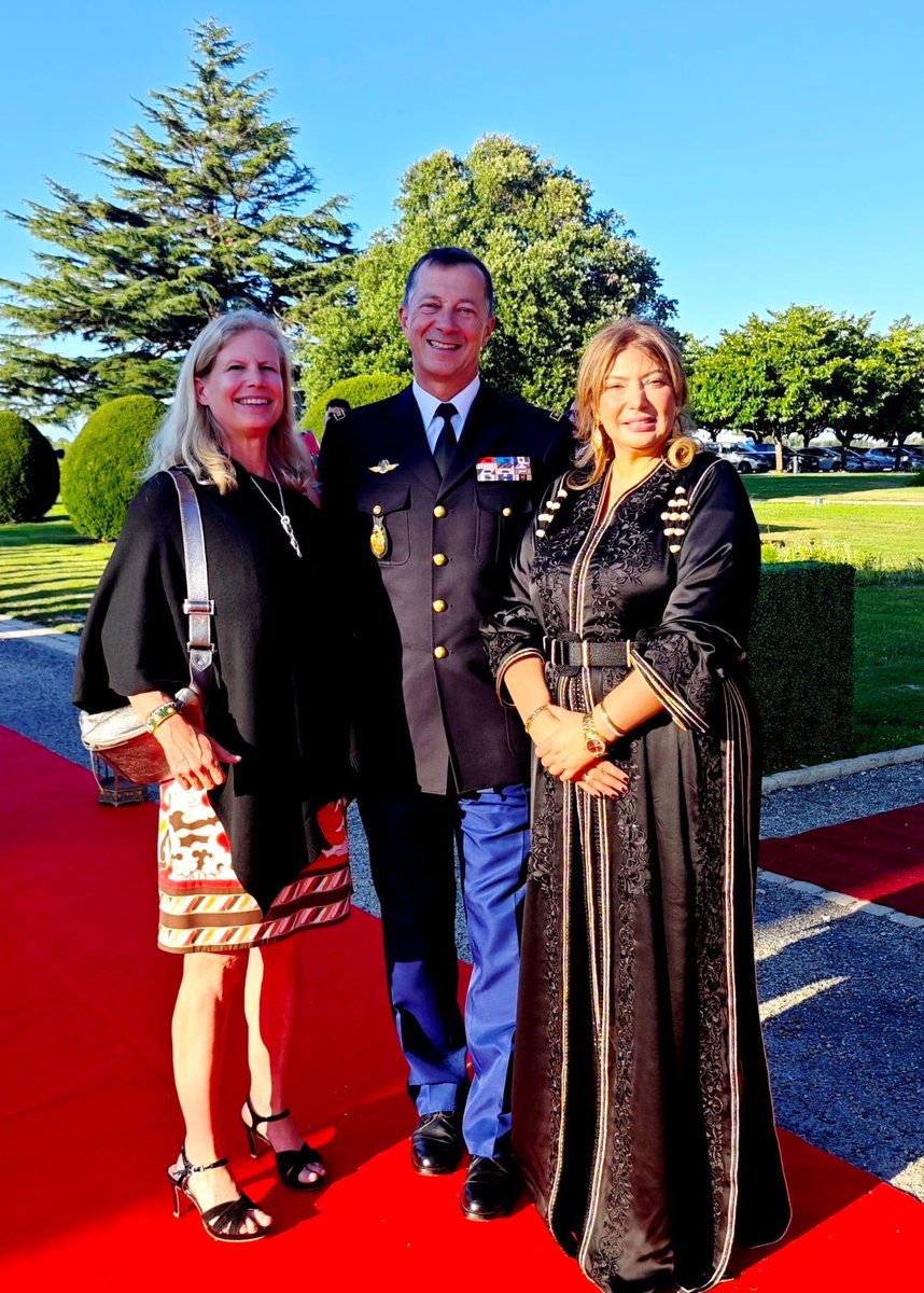 CG_Maroc_BDX's tweet image. Célébration du 26ème anniversaire de l’accession de Sa Majesté le Roi Mohammed VI Que Dieu l’Assiste et le Glorifie au #Trône de Ses glorieux Ancêtres par le Consulat Général du Royaume du Maroc🇲🇦🇲🇦🇲🇦 à Bordeaux.
@MarocDiplomatie @AmbaMarocFrance