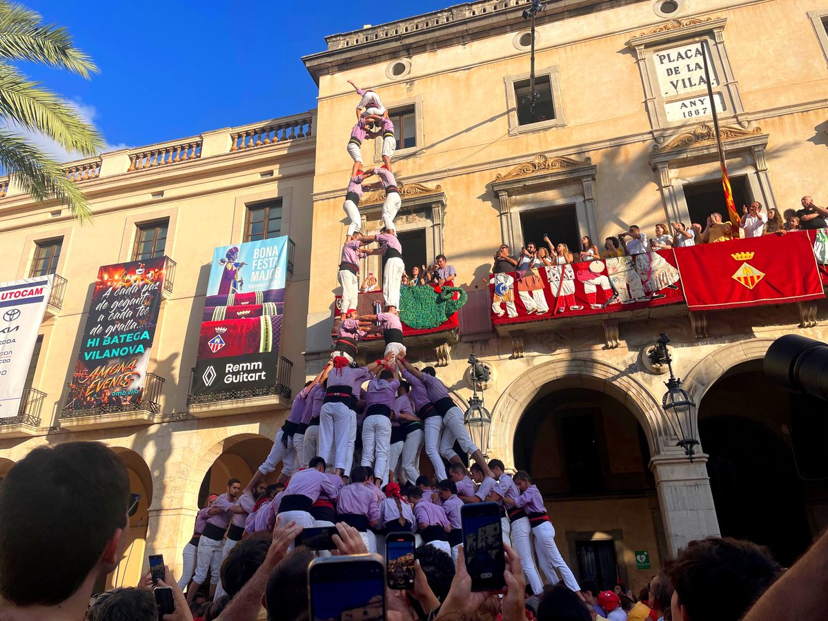 Colla Jove de Tarragona tweet media
