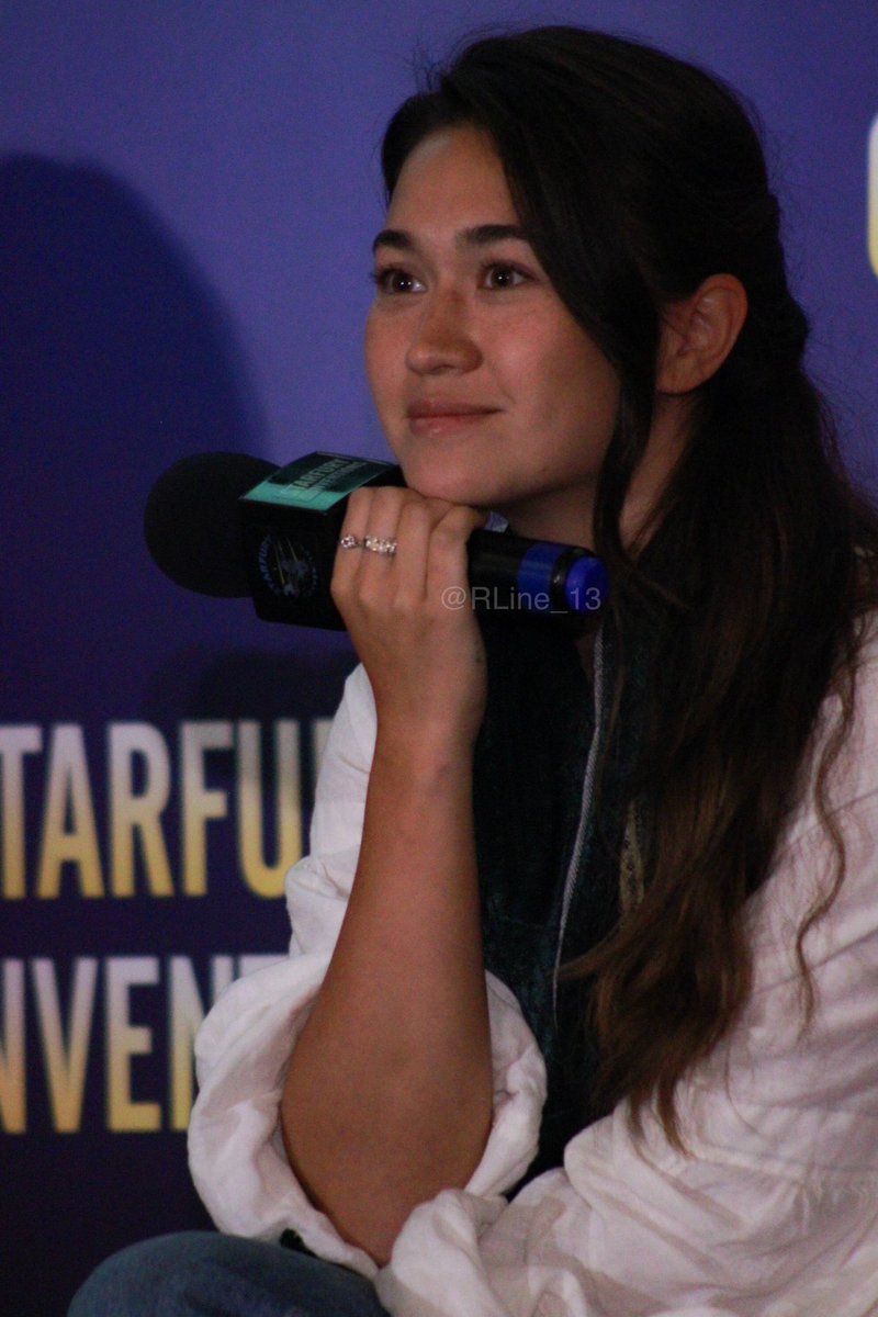 RLine_13's tweet image. KTY, Lorena and Meena at today’s panel at #WitchbombX