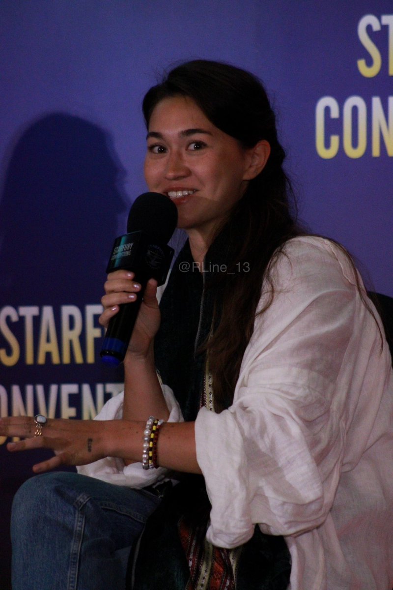 RLine_13's tweet image. KTY, Lorena and Meena at today’s panel at #WitchbombX