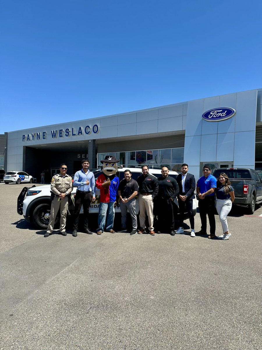 WeslacoFord's tweet image. Thank you to Weslaco PD, Mercedes PD &amp;amp; Hidalgo County Sheriff&apos;s Office for helping make our event at the Payne Auto Mall a success! 💙

🚗 Browse inventory: weslacoford.com/new-cars

#PayneWeslacoFord #StaySafeRGV #RGVEvents #WeslacoTX