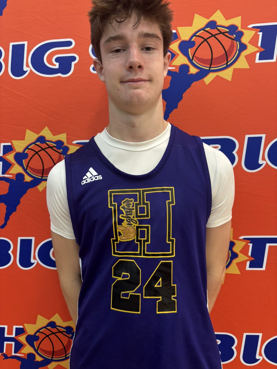 #BIGSHOTS #CharlestonFinale 

15u 

Team Highstar - 47 
1 Akorey Lomax 8 
24 Charles Goade 7 

P5 Athletics JV - 22