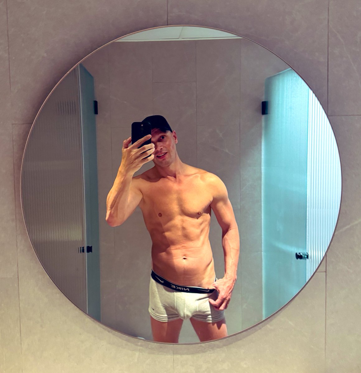 Hey Boys #gaytwinks 😜