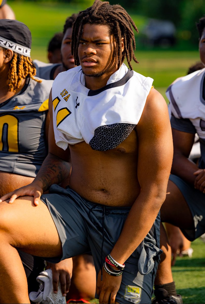 KenYae Garland (@kenyaegarland) on Twitter photo 