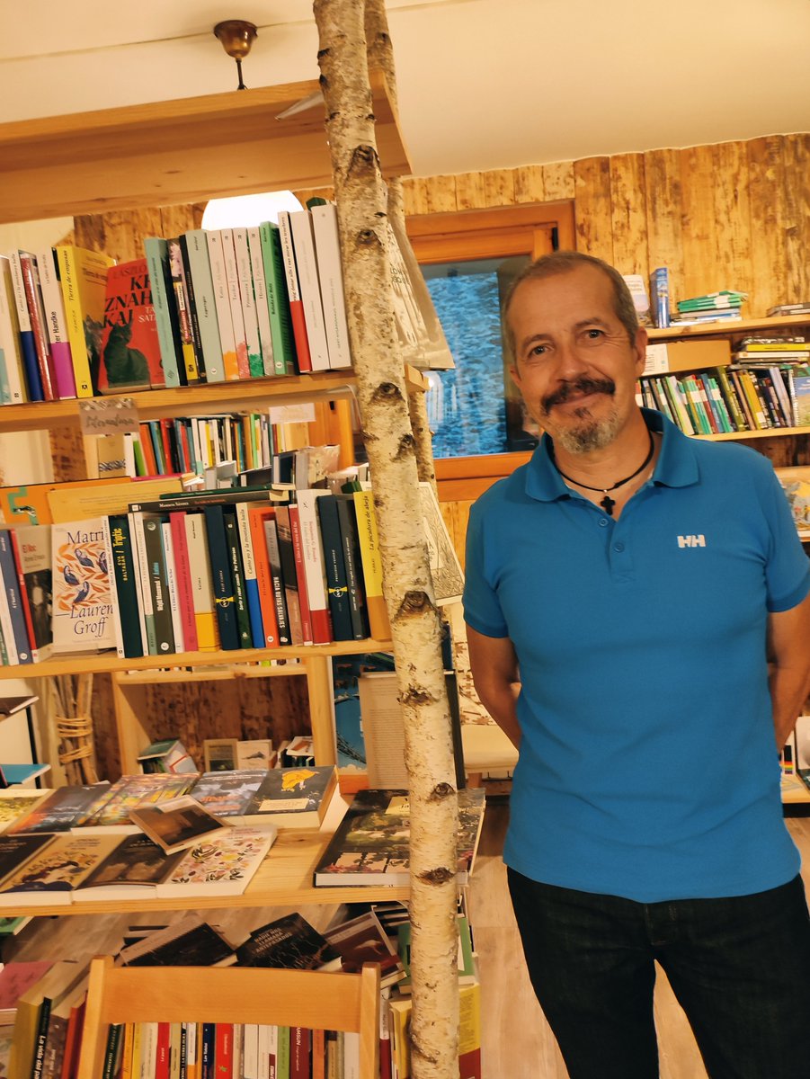 Naturallibres's tweet image. Les muntanyes ens sobrepassen, però tampoc elles són eternes i inalterables. El Pirineu mai ha estat com és ara i mai ho tornarà a ser, perquè el paisatge és canviant. Avui hem deixat la nostàlgia de banda per escoltar les pedres i entendre el que passa. Obrim fil-resum! 🧵🏔️👇