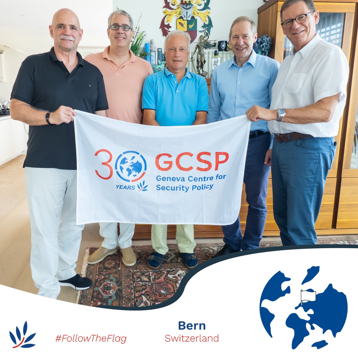 TheGCSP's tweet image. BG Marcel Erwin Amstutz, Col (GS) Dr Laurent Currit &amp;amp; Lt Col Jost Grob carried our 30th Anniversary flag to Bern! 🌟

📍 Where? Bern
🤝 With? Col Dr Michael Pesendorfer &amp;amp; Mr Bernhard Wigger
🎯 Why? Business lunch at the Defence Attaché Residence

#GCSP30Years #FollowTheFlag