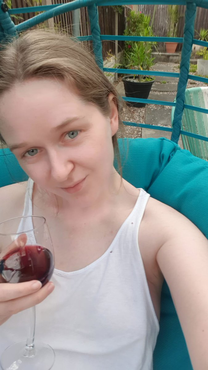 another drink in my hand... should have some more money in my hand soooooo