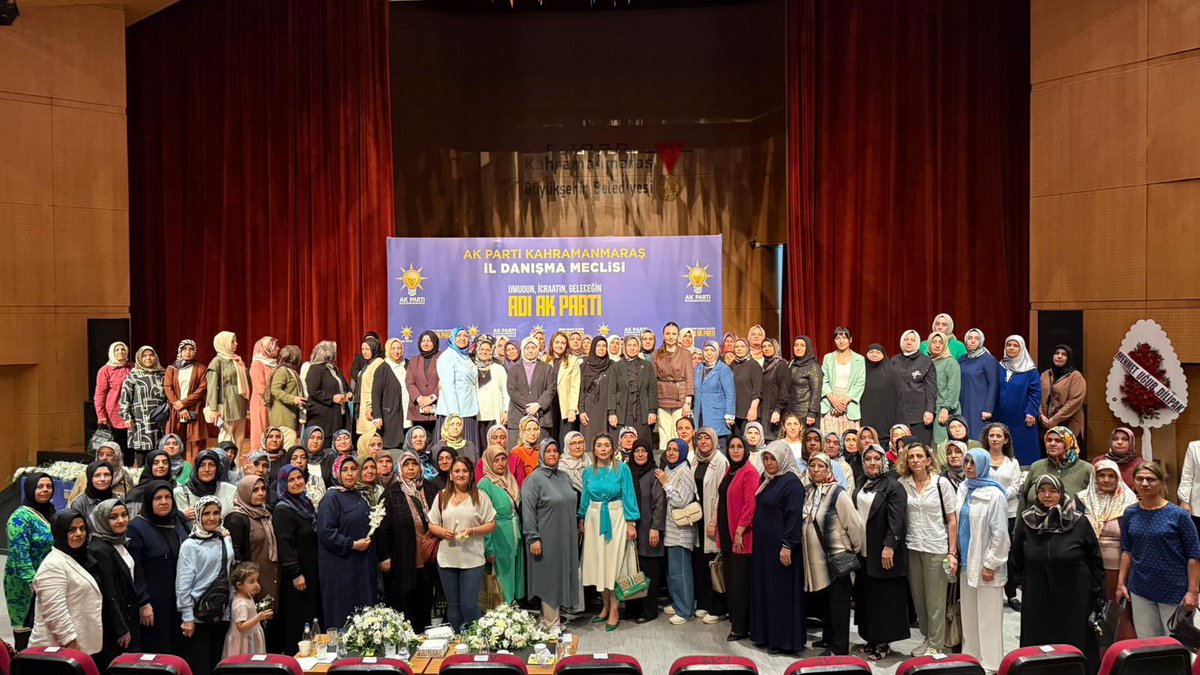 📌 Kahramanmaraş AK Parti İl Danışma Meclisimizi;

Milletvekillerimiz,Büyükşehir Belediye Başkanımız,İlçe Belediye Başkanlarımız,
İl ve ilçe teşkilatlarımızın geniş katılımlarıyla gerçekleştirdik. 
⬇️⬇️⬇️