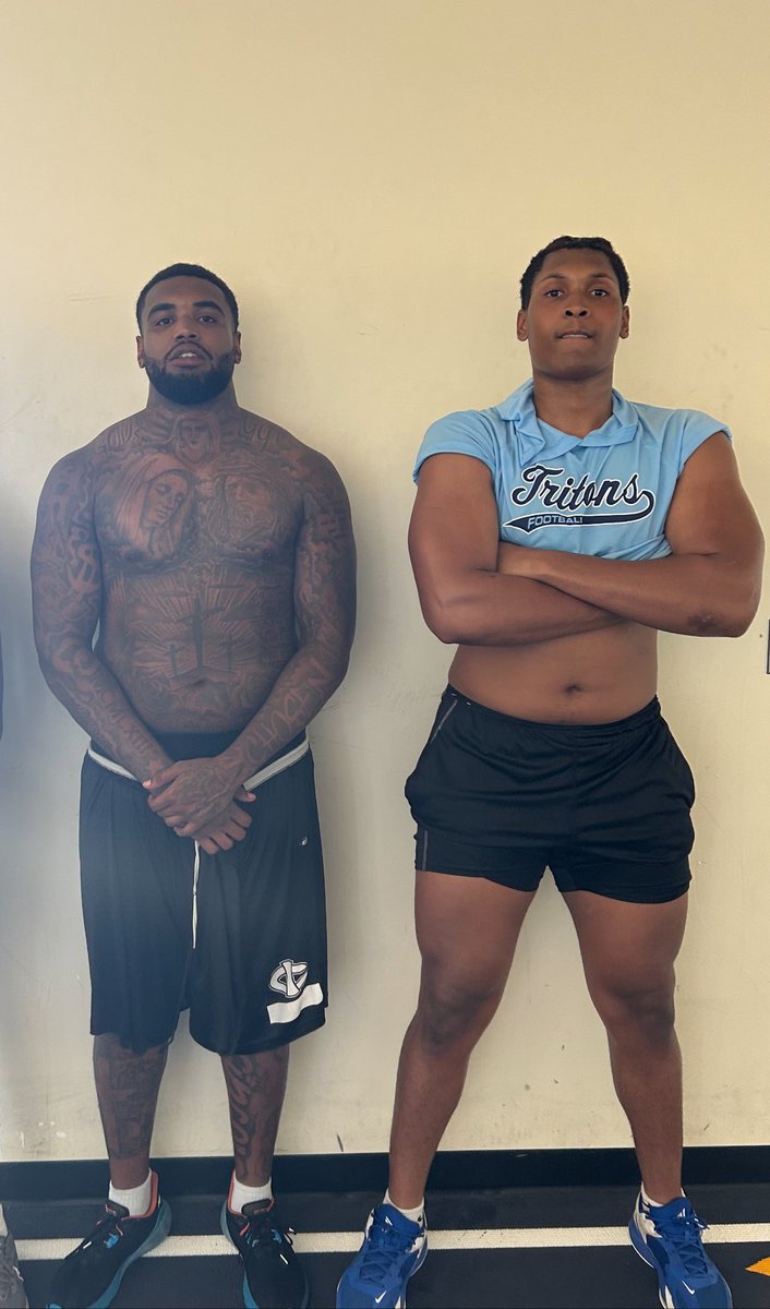 Had a great summer camp go tritons 
<a href="/TritonNation/">Iowa Central Football</a>  @Coach060 <a href="/WThrill3/">WILL NORMAN</a>
#JUCOPRODUCT