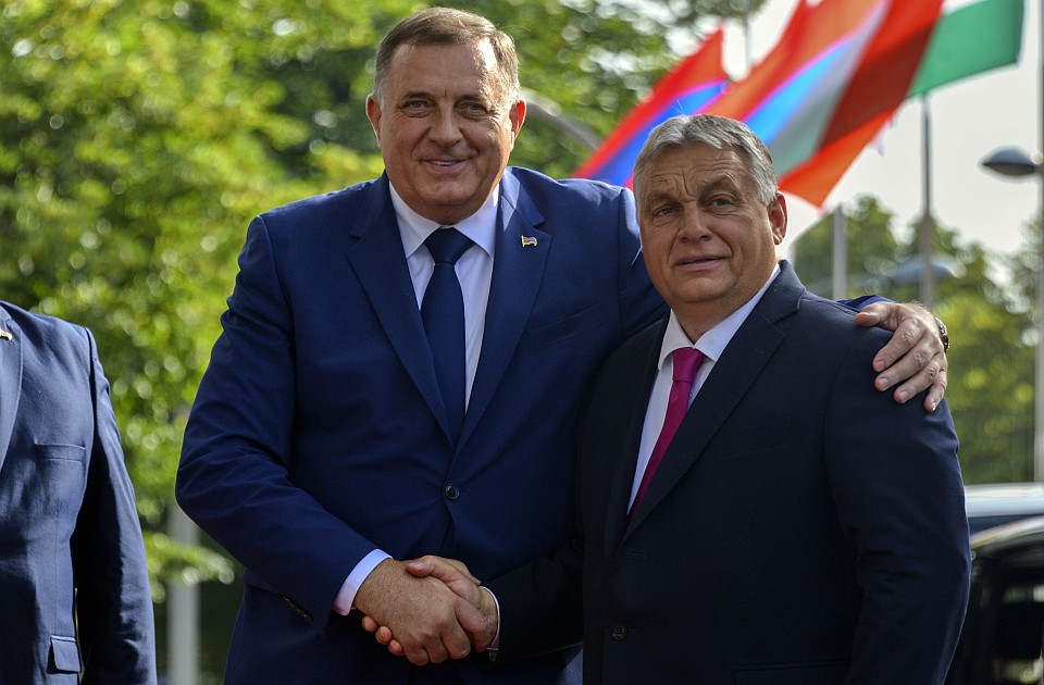 💥Viktor Orbán announced today that Hungary does not recognize the decision by Bosnia’s top court convicting Milorad Dodik, nor does Hungary accept the European Union’s policy toward Bosnia.

Instead, he pledged full support for Republika Srpska’s secessionist leader:

"Some of