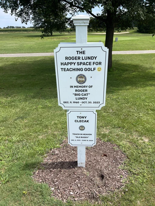 Image from Franklin College Men’s Golf (@FCGrizMGolf)