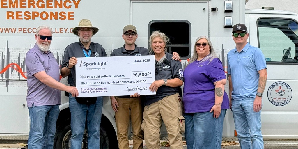 sparklightcares's tweet image. We’re helping bring healthcare on the move! Pecos Valley Public Services received a $6,500 grant from our Charitable Giving Fund to launch a mobile unit that delivers care + prescriptions to those who need it most.
More at: sparklight.com/charitablegivi…
#SparklightCares #RoswellNM