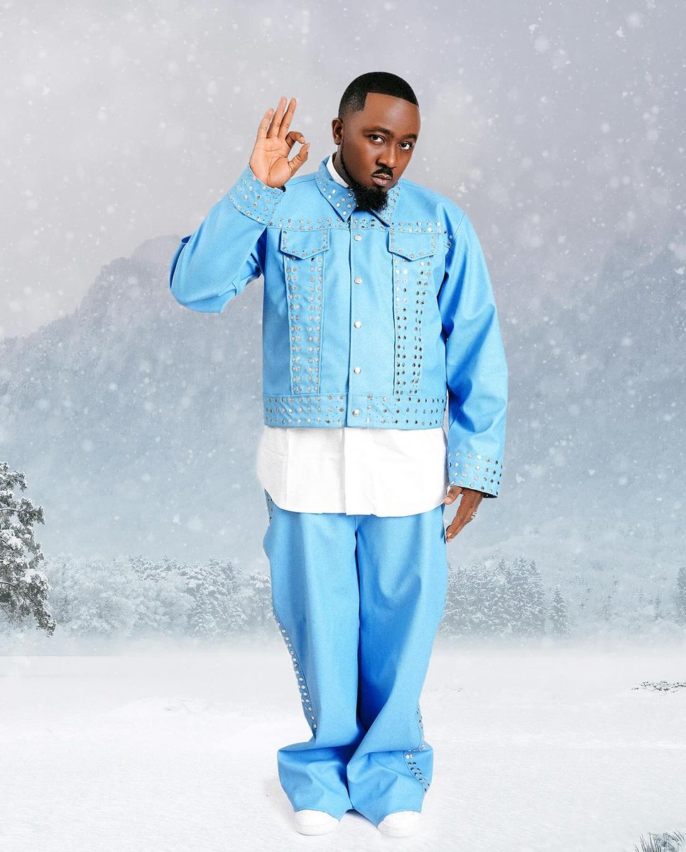 r21071lagos's tweet image. 🎙️#KulturePro W/
@Raezywinston
🎧#NP_  Woke - @Iceprincezamani 
#LagosIsTunedIn 📻 🔌