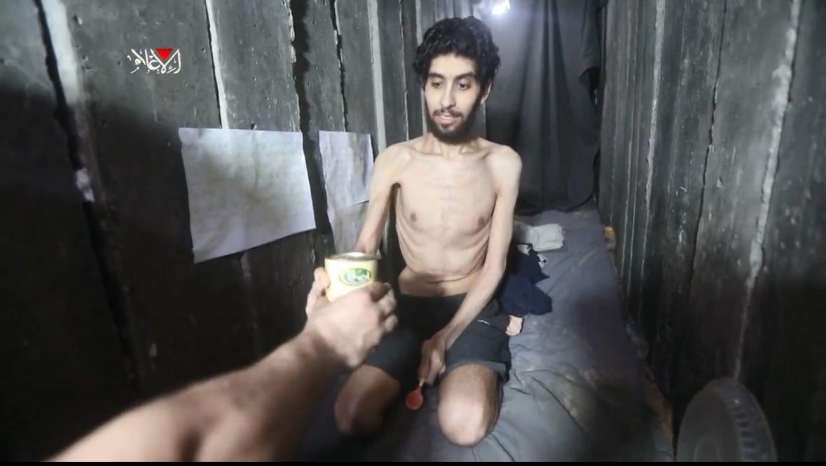 Israel Foreign Ministry (@israelmfa) on Twitter photo Look at the arms of Evyatar David — an Israeli hostage, starved to the edge of collapse.
Now look at the arm of his Palestinian Hamas captor — strong, well-fed, offering a can for show.
So who’s really being starved in Gaza?
<a href="/nytimes/">The New York Times</a> <a href="/BBC/">BBC</a> <a href="/CNN/">CNN</a> <a href="/Daily_Express/">Daily Express</a> Look at the arms of Evyatar David — an Israeli hostage, starved to the edge of collapse.
Now look at the arm of his Palestinian Hamas captor — strong, well-fed, offering a can for show.
So who’s really being starved in Gaza?
<a href="/nytimes/">The New York Times</a> <a href="/BBC/">BBC</a> <a href="/CNN/">CNN</a> <a href="/Daily_Express/">Daily Express</a>