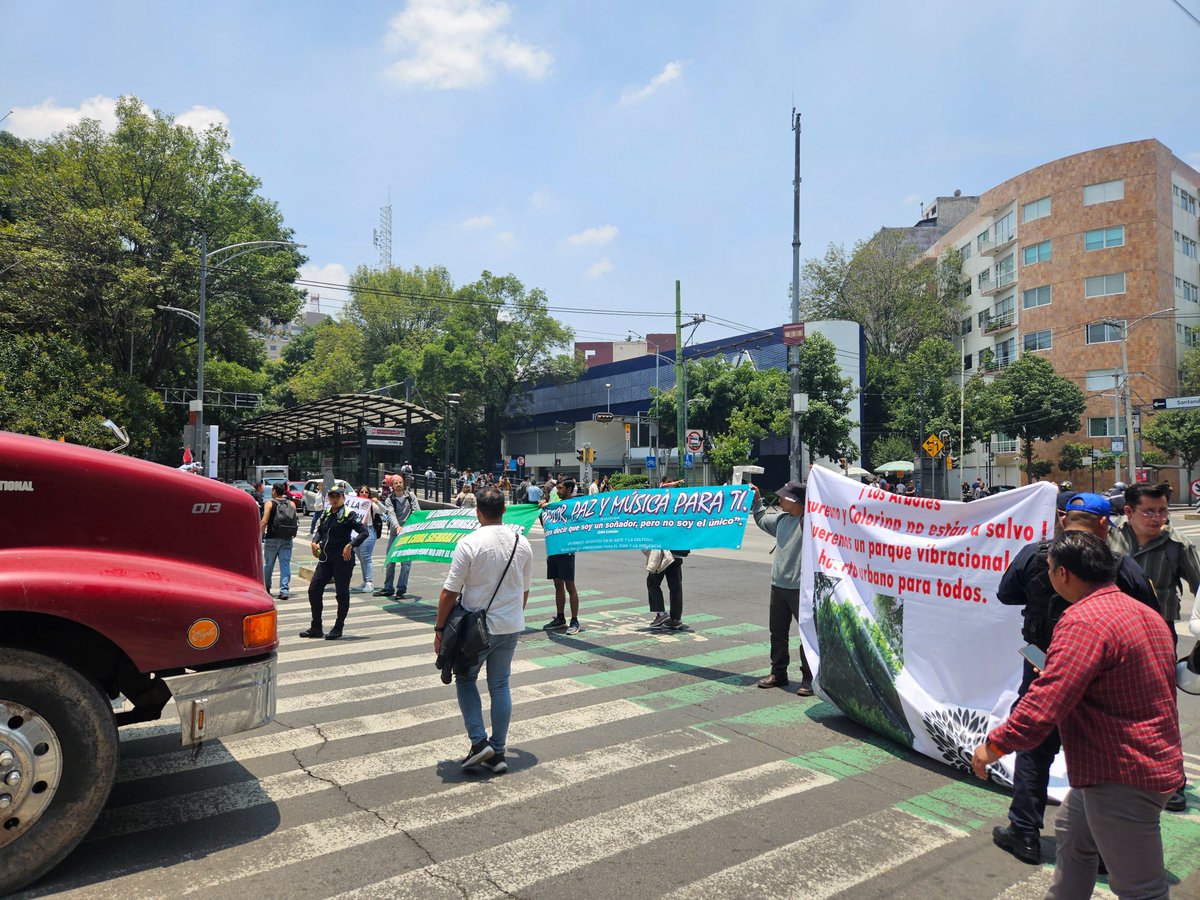 José Luis Matabuena (@jlmatabuena) on Twitter photo Cerrado Felix cuevas e Insurgentes no más talas árboles menos cemento <a href="/OVIALCDMX/">OVIAL_SSCCDMX</a> <a href="/ClaraBrugadaM/">Clara Brugada Molina</a> <a href="/LuisMendozaBJ/">Luis Mendoza Acevedo</a> <a href="/En_laDelValle/">En la Del Valle</a> <a href="/Seg_NapolesDF/">Seguridad NapolesDF</a> <a href="/EnlaNapolesBJ/">En La Napoles</a> <a href="/LibreenelSur/">Libre en el Sur</a> <a href="/animal/">Recruiting Animal</a> Cerrado Felix cuevas e Insurgentes no más talas árboles menos cemento <a href="/OVIALCDMX/">OVIAL_SSCCDMX</a> <a href="/ClaraBrugadaM/">Clara Brugada Molina</a> <a href="/LuisMendozaBJ/">Luis Mendoza Acevedo</a> <a href="/En_laDelValle/">En la Del Valle</a> <a href="/Seg_NapolesDF/">Seguridad NapolesDF</a> <a href="/EnlaNapolesBJ/">En La Napoles</a> <a href="/LibreenelSur/">Libre en el Sur</a> <a href="/animal/">Recruiting Animal</a>