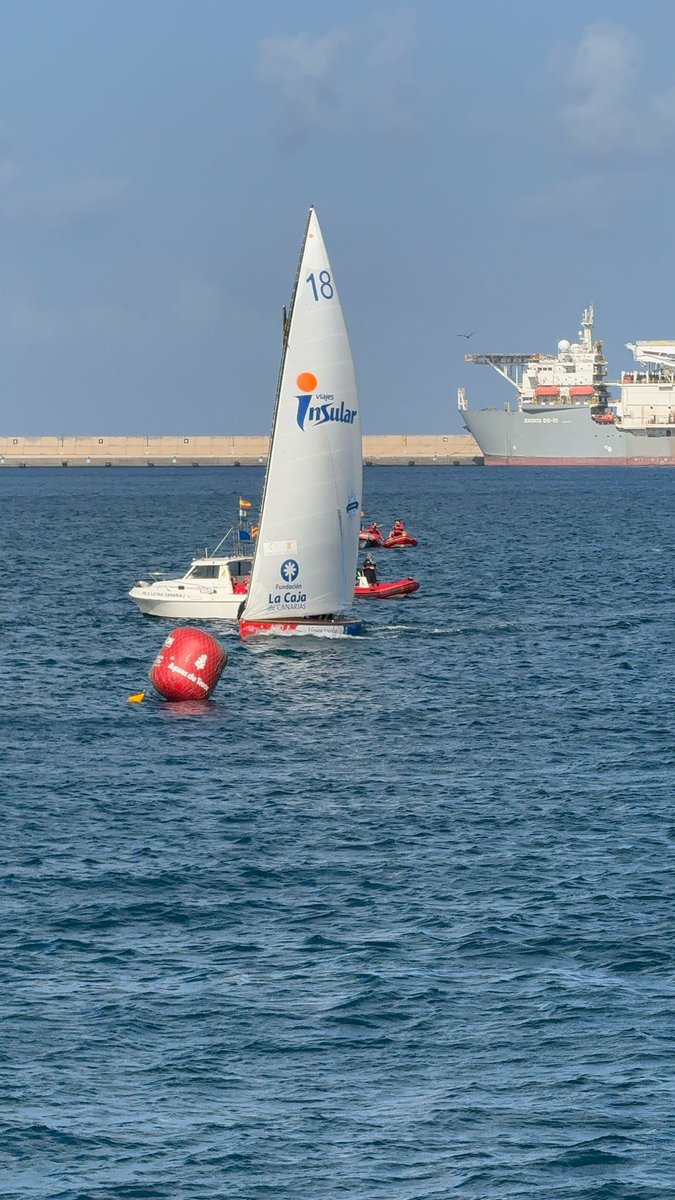 Victoria importante la de hoy, felicidades a todo el equipo por el esfuerzo realizado en un día duro de viento, ahora a pensar en mañana en la Semifinal de La Caja 💪

<a href="/viajesinsular/">Viajes Insular</a> Unión Arenales ❤️💙⛵