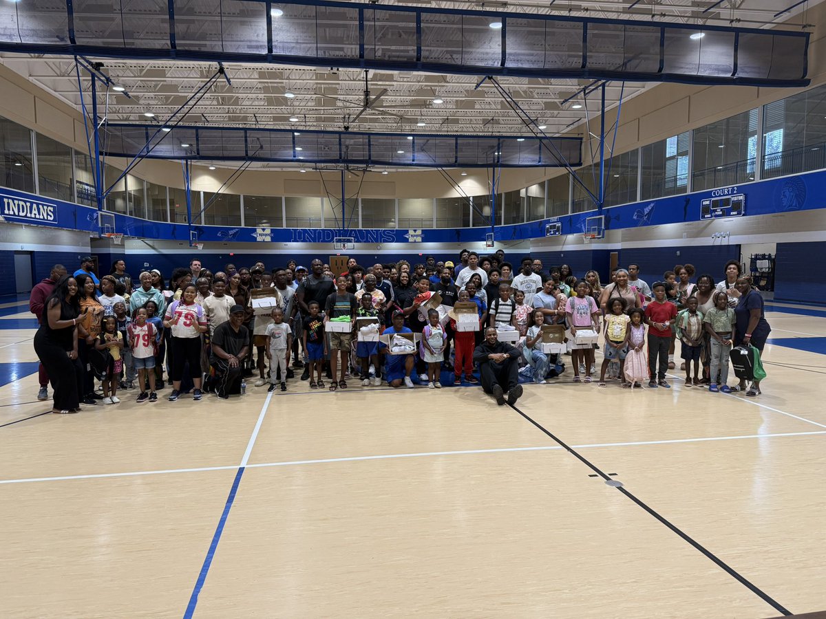 McEachern Boys Basketball (@mceachernboysbb) on Twitter photo What a DAY!!! Isaac Your community THANKS YOU for ALL THAT YOU DO!! Servant Leader!! <a href="/isaacokoro303/">IsaacOkoro</a> What a DAY!!! Isaac Your community THANKS YOU for ALL THAT YOU DO!! Servant Leader!! <a href="/isaacokoro303/">IsaacOkoro</a>