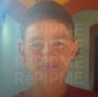 desaparecidaorg's tweet photo. Santiago Natanael Fernández tiene 14 años, desapareció el 13/6/25 en Moreno, provincia de Buenos Aires. Se hizo la denuncia. Por favor compartir y avisar #Urgente a la policía local, o al ☎️ 911

#Moreno #BuenosAires https://t.co/ohKT23YBQs