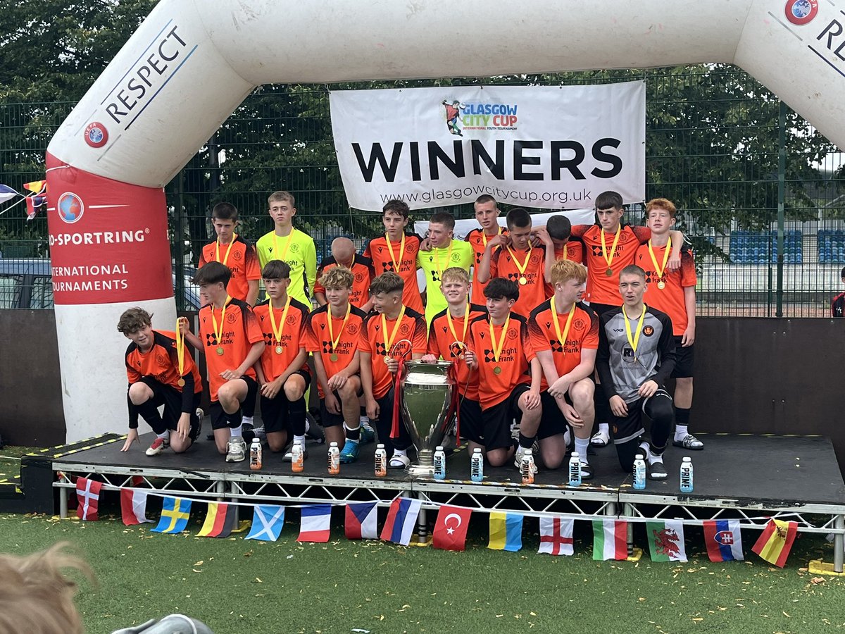 Great weekend last week at the Glasgow Cup 4 wins, 4 clean sheets and 1 defeat to eventual winners Airdrie. Well organised tourney over the two days against good opposition as we prepare for next season. Picked up the plate. ⚽️