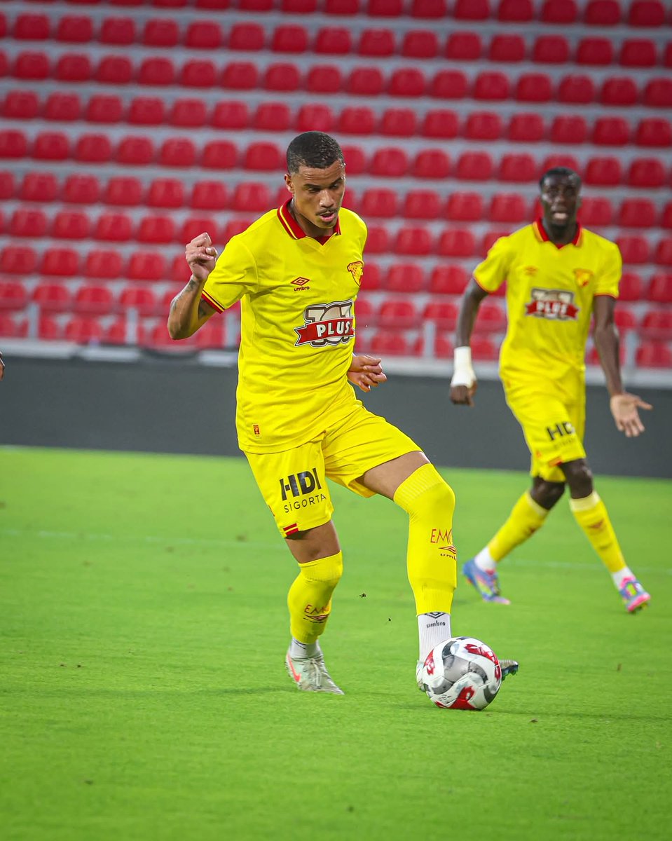 Maç Sonucu: Göztepe’miz 6-0 Manisa FK

⚽️ 6’ 66’ Janderson
⚽️ 7’ 20’ Rhaldney
⚽️ 15’ Ishola
⚽️ 58’ Miroshi

#Göztepe