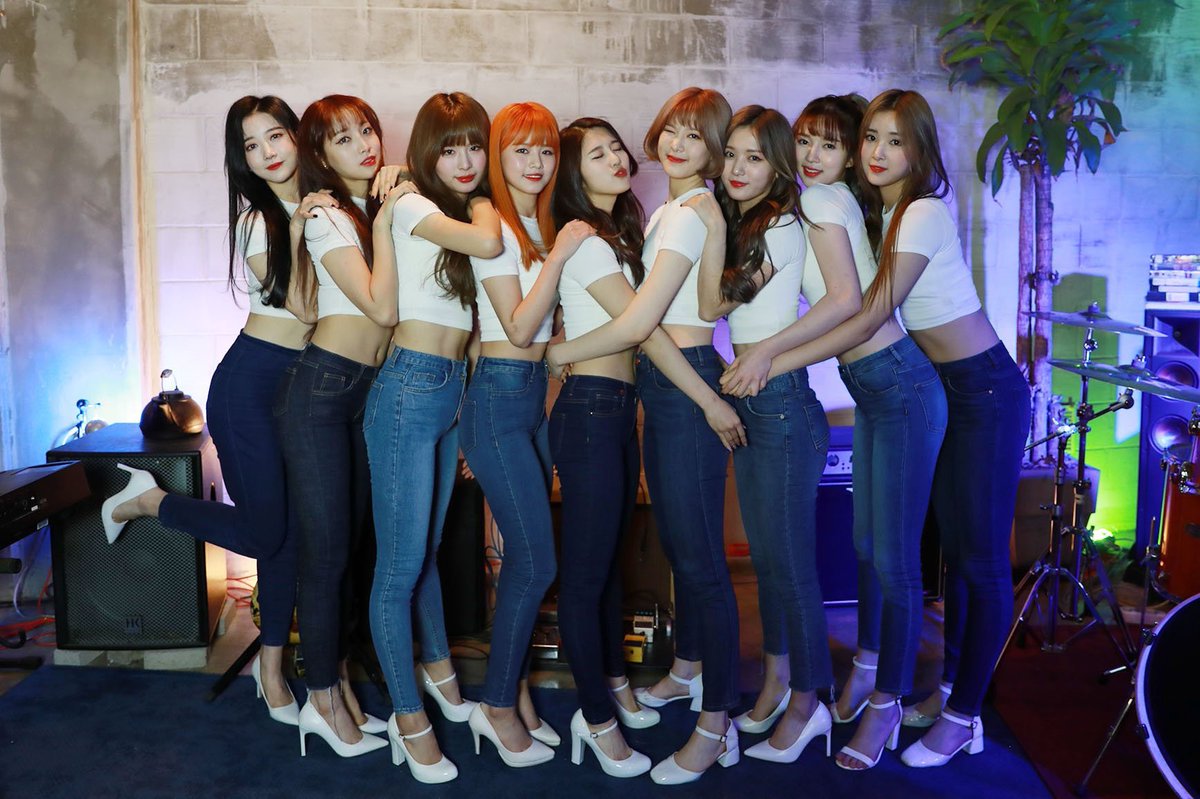 nature_archives's tweet photo. It’s been 7 years since NATURE debuted! What is your favorite memory of their time together? #NATURE7thAnniversary
#HAPPY_NATURE_DAY https://t.co/3ffL2nyezb