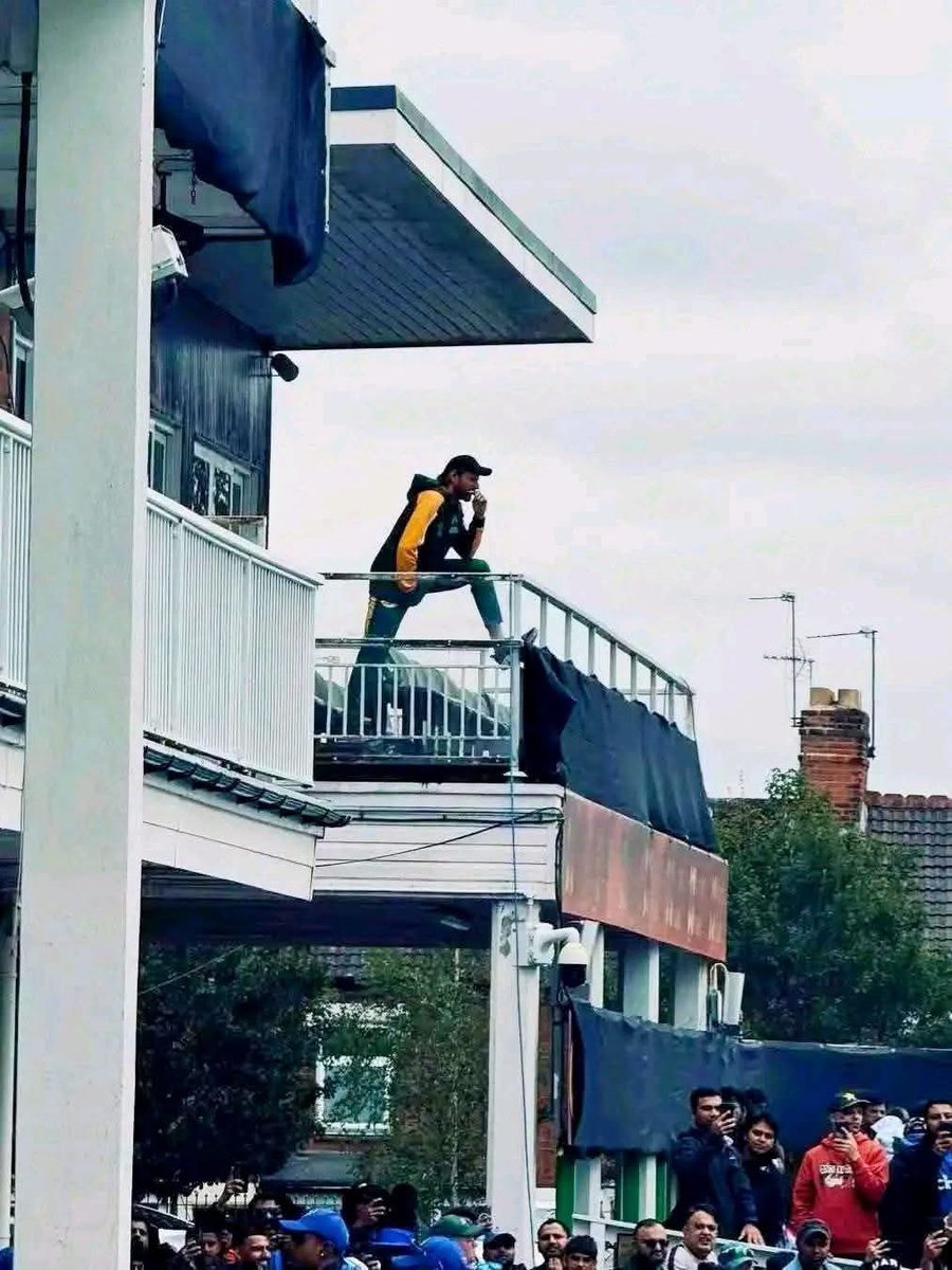 ہار جیت کھیل کا حصہ ہے 
لیکن اس کے لئے کھیلنا پڑتا ہے #WCL25 #PAKvIND #ABDevilliers