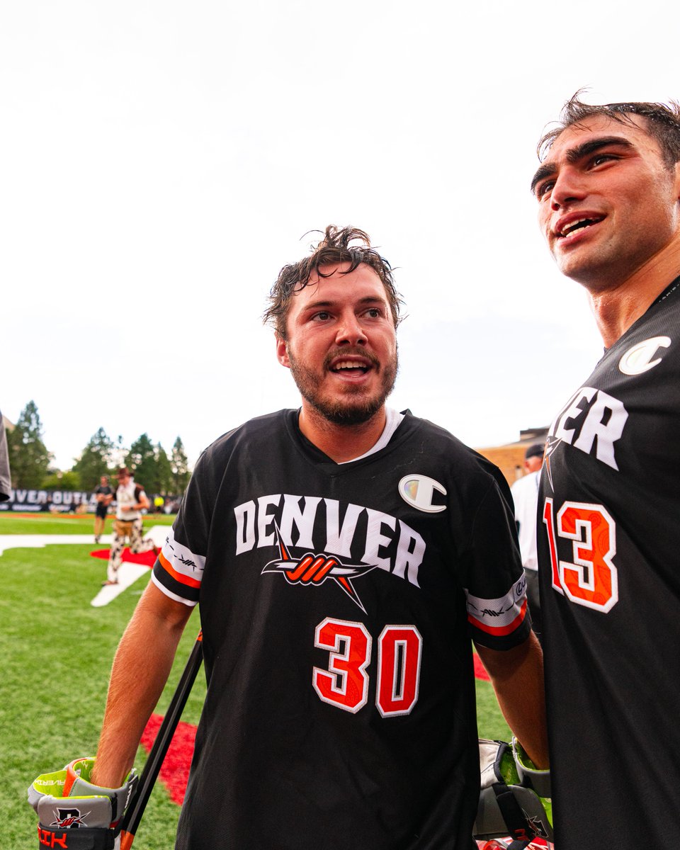 As clutch as it gets. 

<a href="/LoganMcnaney/">Logan McNaney</a> 🙌