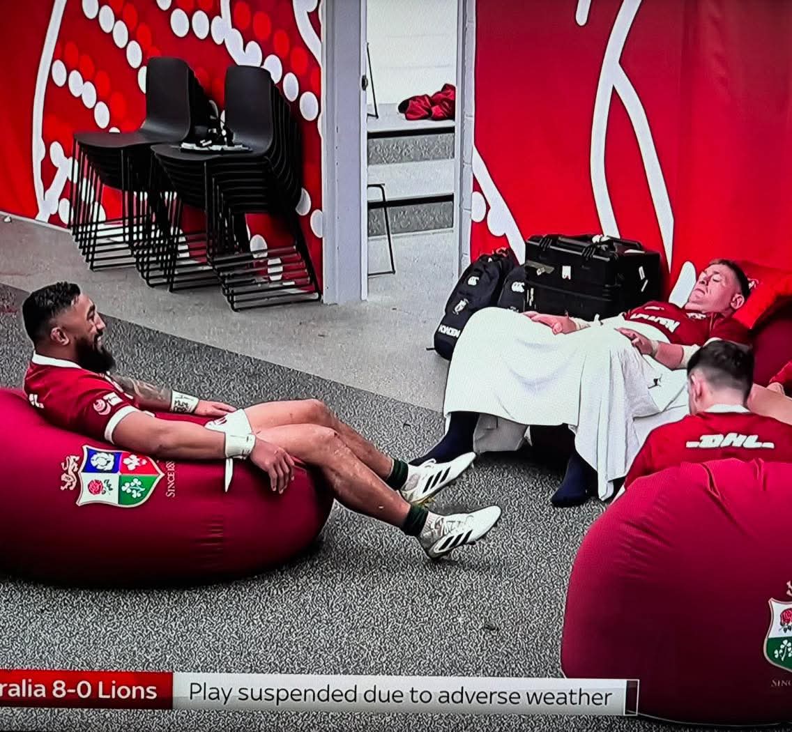 Samantha Jayne tweet media