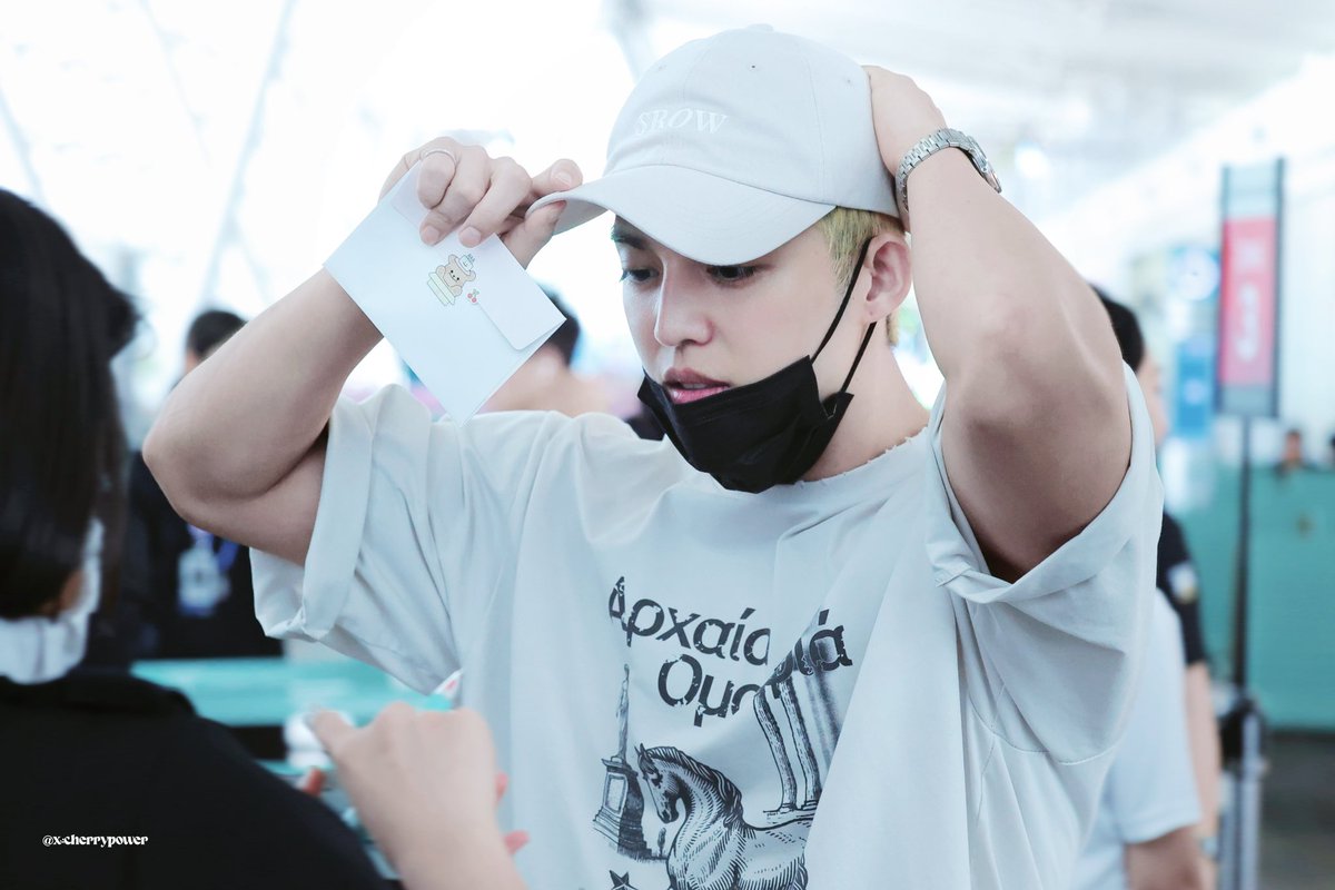 cherrypower_x's tweet photo. 250802 ICN 출국

오! 진짜 오랜만이야^^~

#SEVENTEEN #세븐틴 
#에스쿱스 #SCOUPS #최승철 #エスクプス https://t.co/a96RiYZ2ty