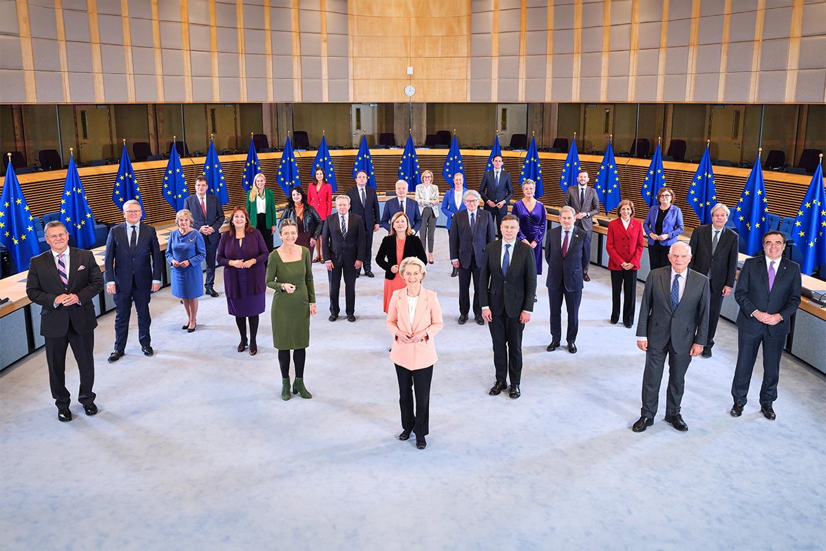 A bunch of moronic clowns is ruining our continent.

They wear suits, speak ten languages, and can’t fix a single problem. They smile while cities rot, issue press releases as borders collapse, and hold summits while our power grids fail and our streets burn.

They have no