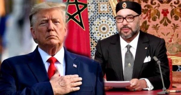 لم يكتف #ترامب بالإعتراف بمغربية #الصحراء_الغربية بل أرسل مبعوثه مسعد بولس عند #تبون وأمره بإنهاء المشكل.
قبل ذلك كانت #الجزائر قد فتحت آبار نفطها للشركات 🇺🇸 أملا في مراجعة قرارها.
لكن الرد جاء مرة أخرى من ترامب بتأكيد الموقف في رسالة موجهة للملك #محمد_السادس بمناسبة #عيد_العرش